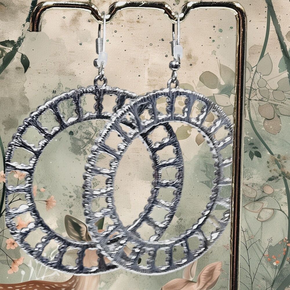 Black Rhinestone Dangle Fashion Earrings Pierced Classic Wheel Geometric Retro - Picture 6 of 12